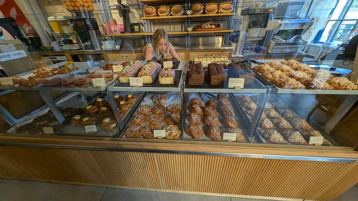 Ambassador Bakery – bakery in Dudden Hill, London
